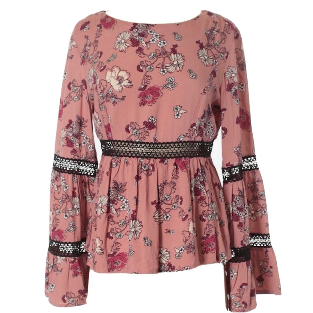 Minkpink Floral Crochet Bell Sleeve Cropped Blouse - Picture 1 of 7